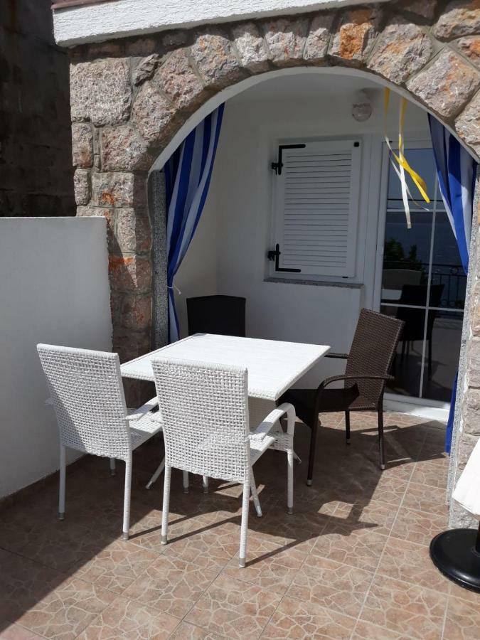 Apartman Grospic 2 Cesarica Exterior photo